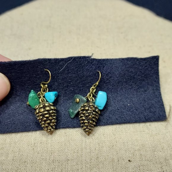 Pine Cone turquoise and malachite stone dangle earrings - Picture 4 of 4